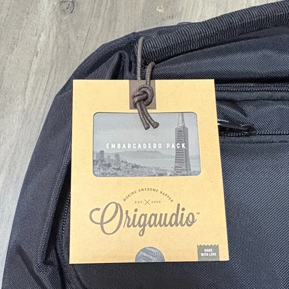origaudio sleek black